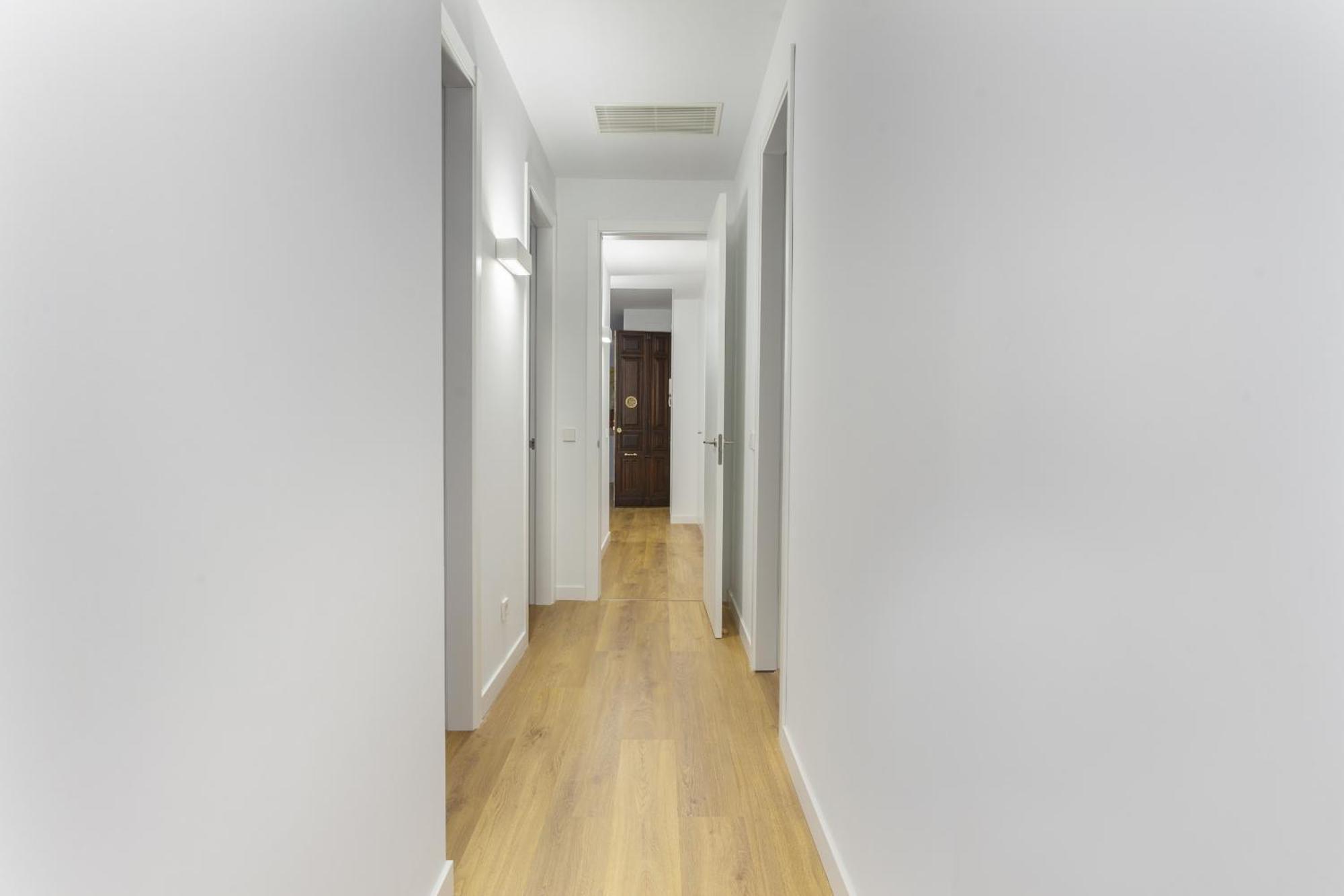 Cibeles Luxe In Madrid Apartment ภายนอก รูปภาพ