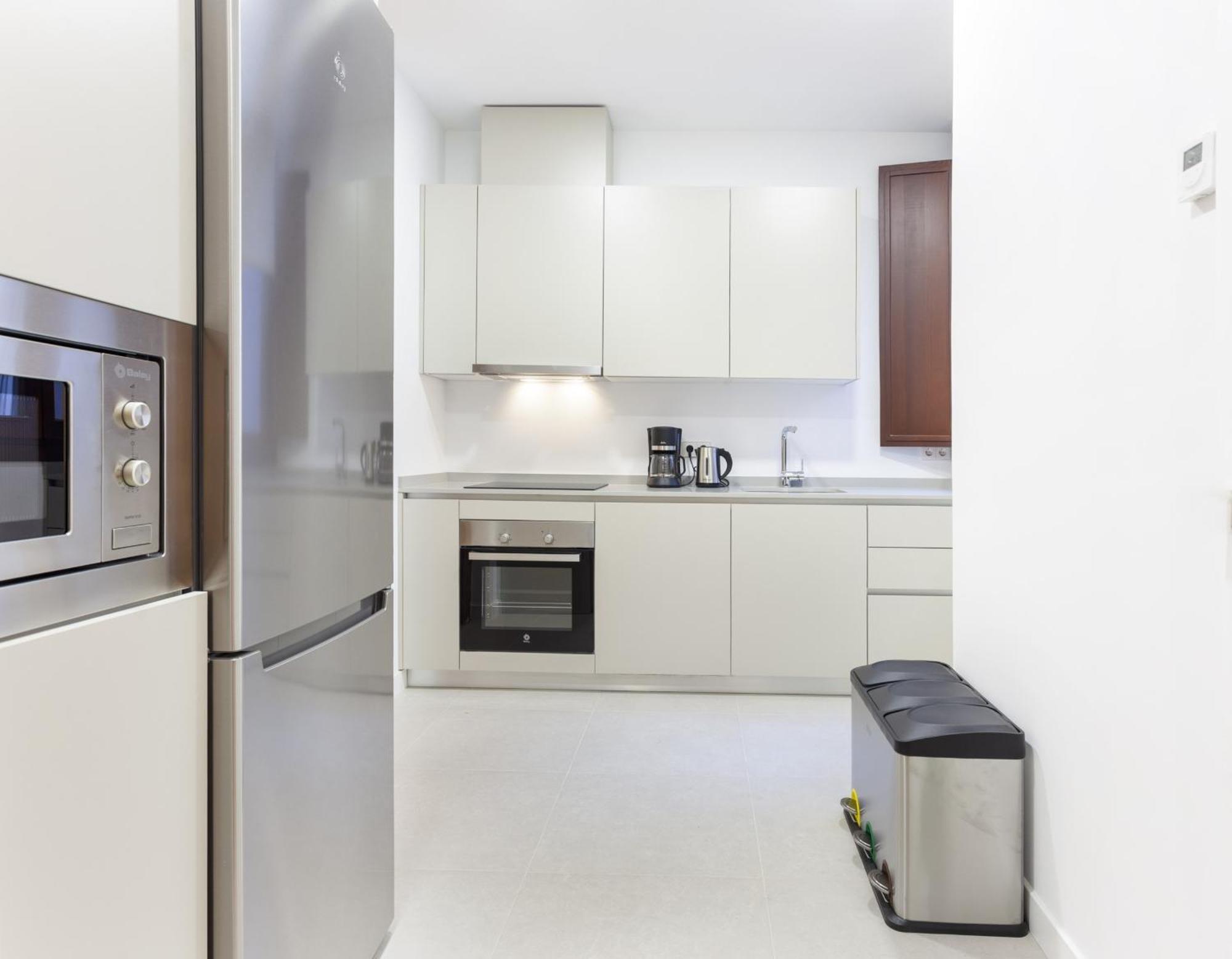 Cibeles Luxe In Madrid Apartment ภายนอก รูปภาพ