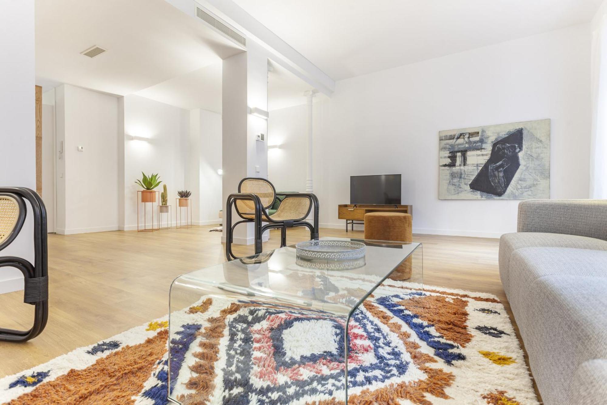 Cibeles Luxe In Madrid Apartment ภายนอก รูปภาพ