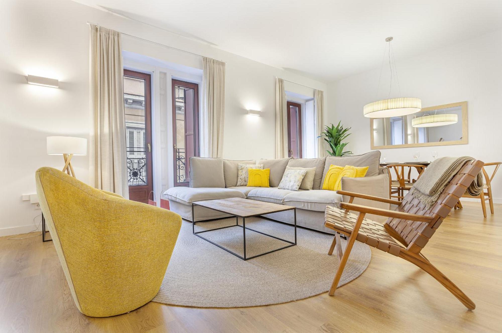 Cibeles Luxe In Madrid Apartment ภายนอก รูปภาพ