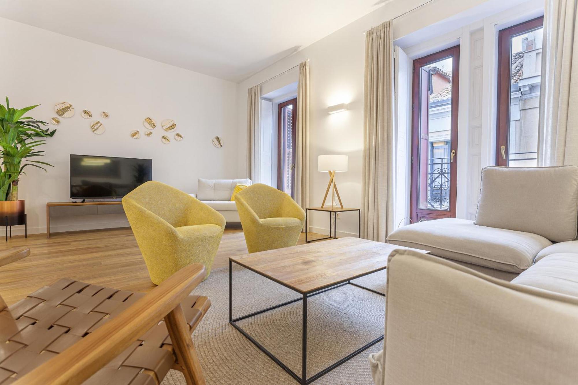 Cibeles Luxe In Madrid Apartment ภายนอก รูปภาพ