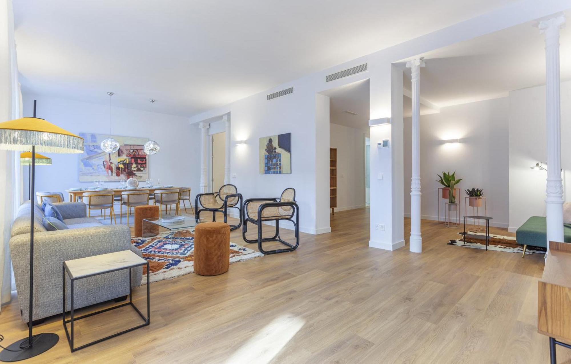 Cibeles Luxe In Madrid Apartment ภายนอก รูปภาพ