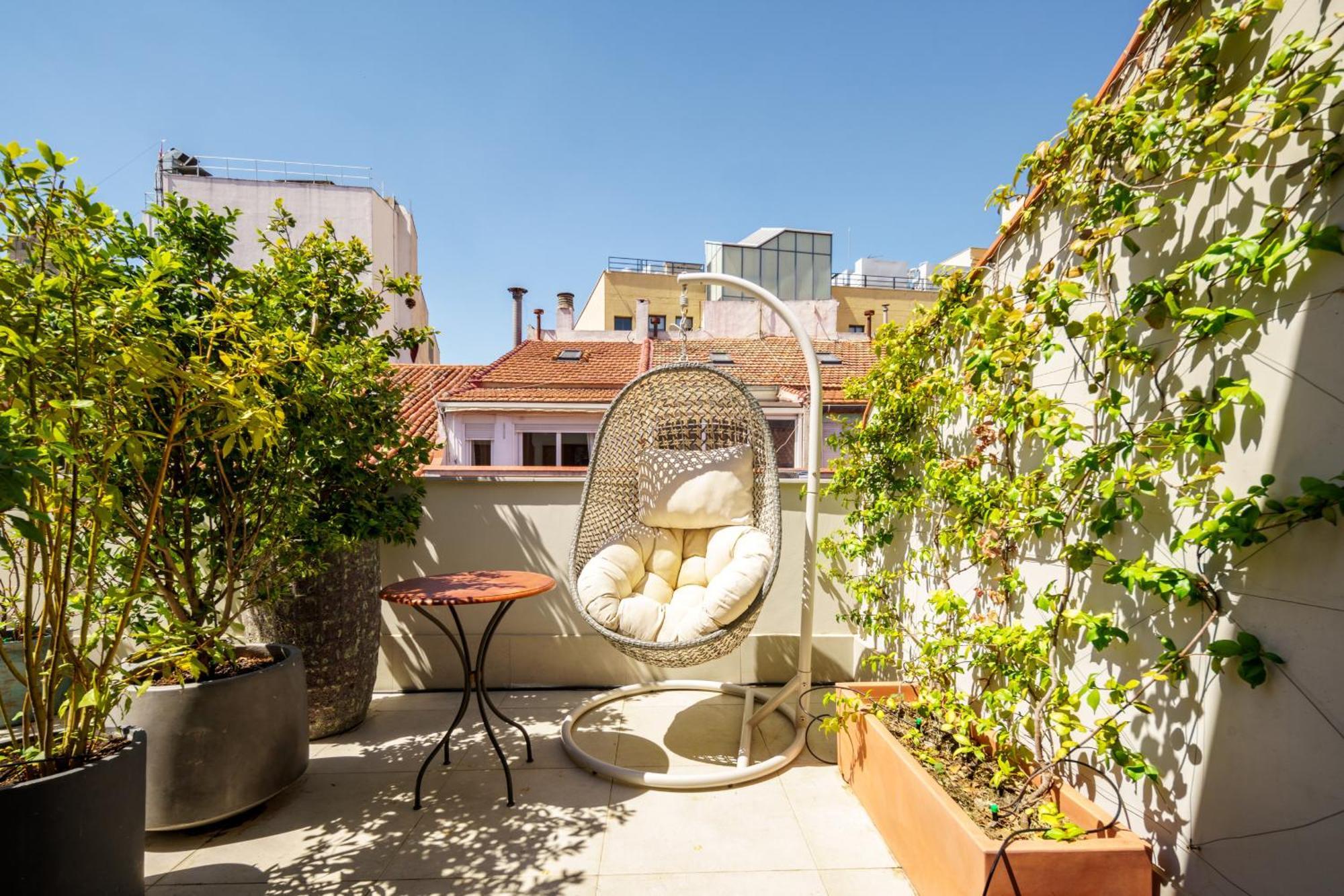 Cibeles Luxe In Madrid Apartment ภายนอก รูปภาพ